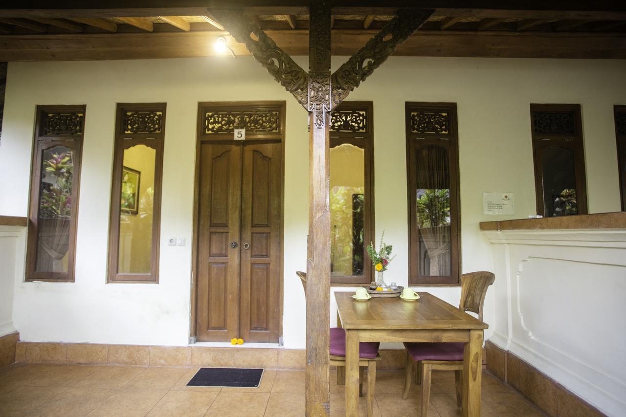 Gusti Kaler House Hotel Ubud  Exterior photo