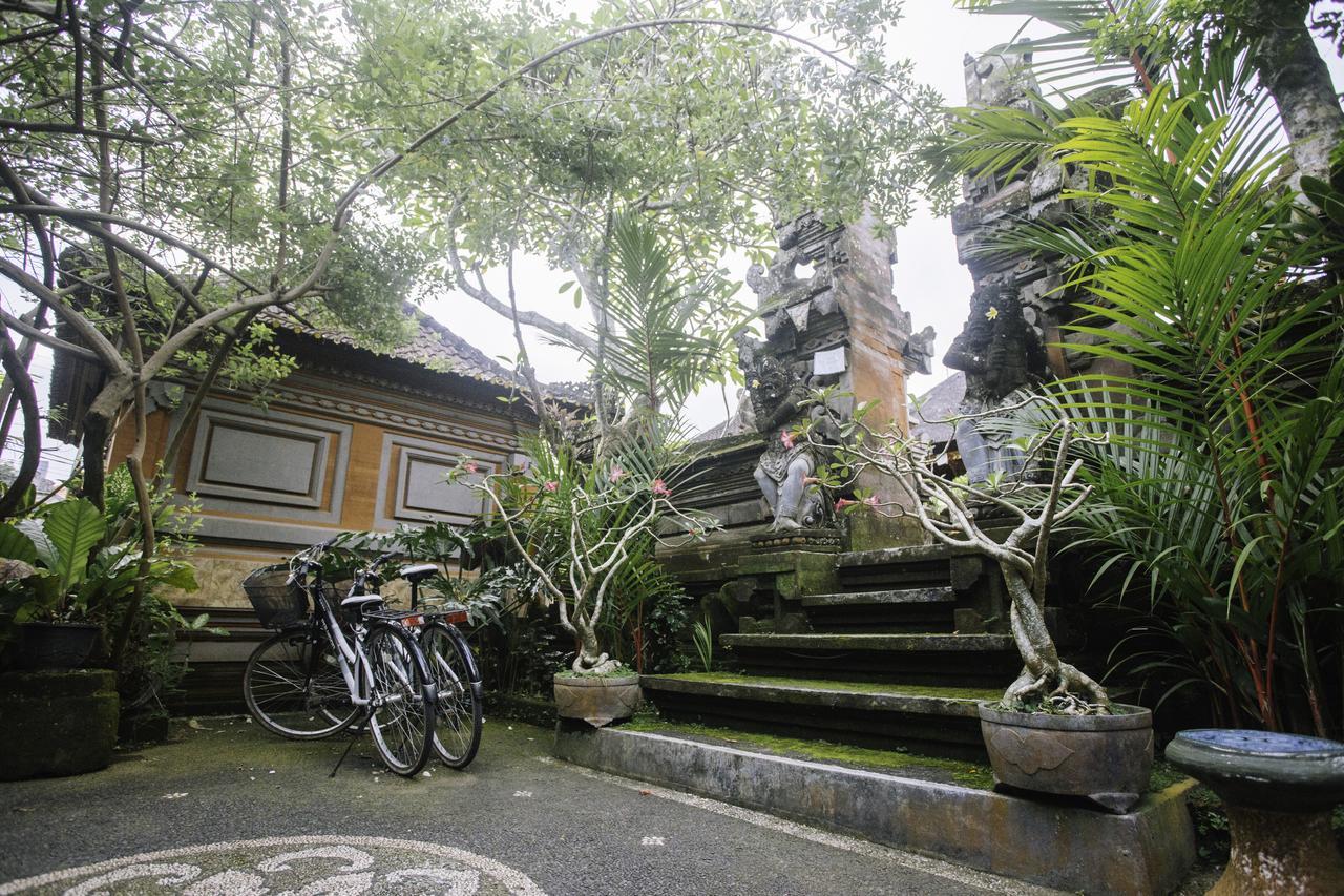 Gusti Kaler House Hotel Ubud  Exterior photo