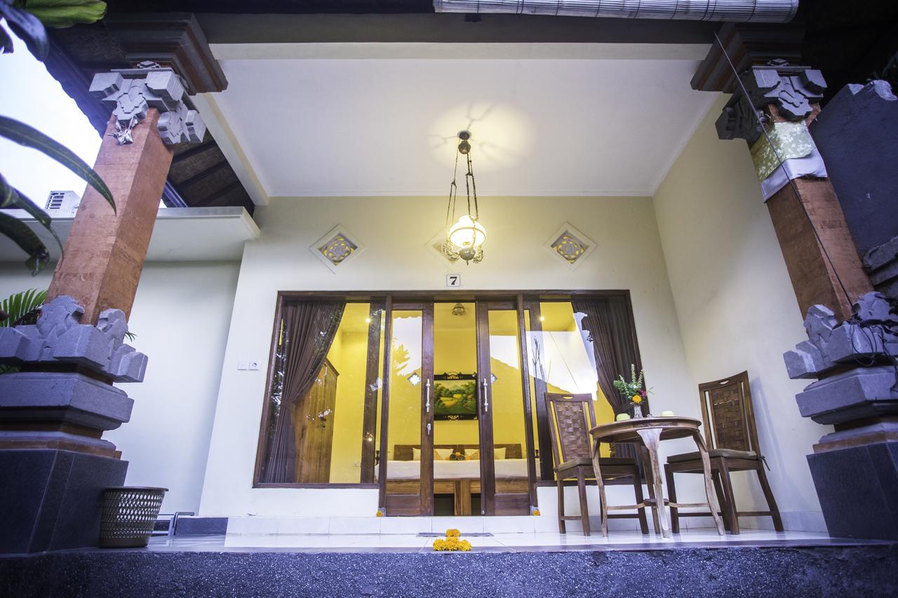 Gusti Kaler House Hotel Ubud  Exterior photo