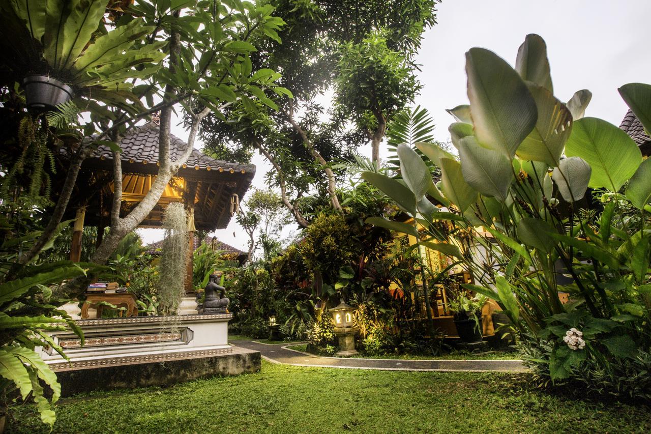 Gusti Kaler House Hotel Ubud  Exterior photo