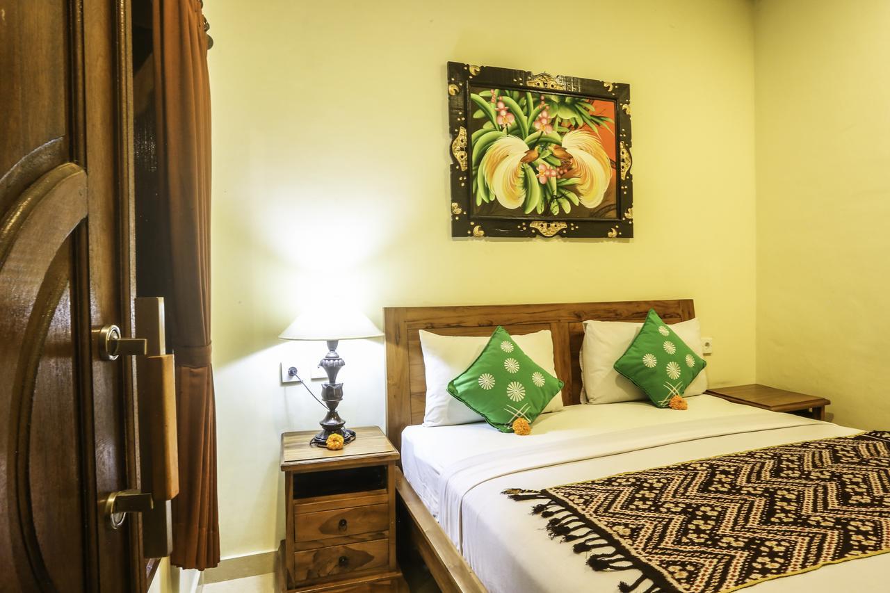 Gusti Kaler House Hotel Ubud  Exterior photo