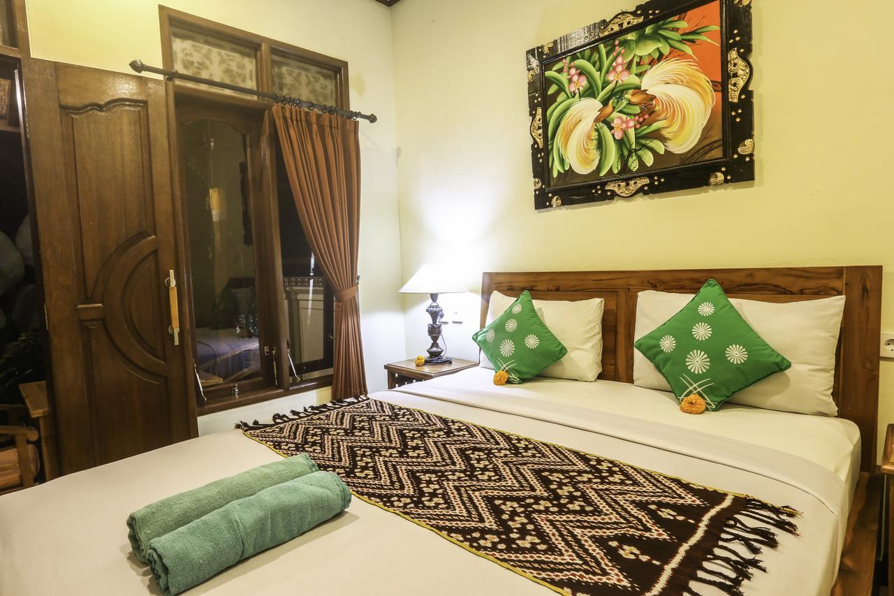 Gusti Kaler House Hotel Ubud  Exterior photo